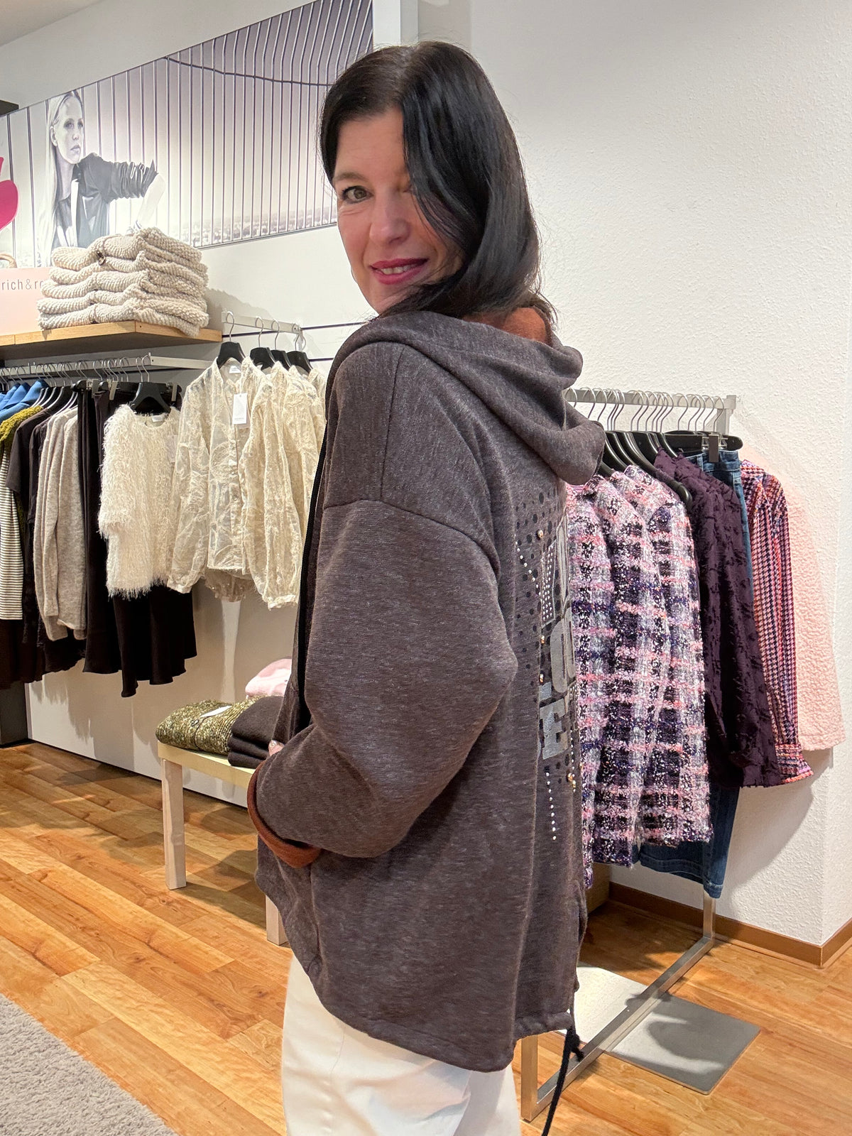 Sweatjacke mit Kapuze & Rückenprint 3 Farben